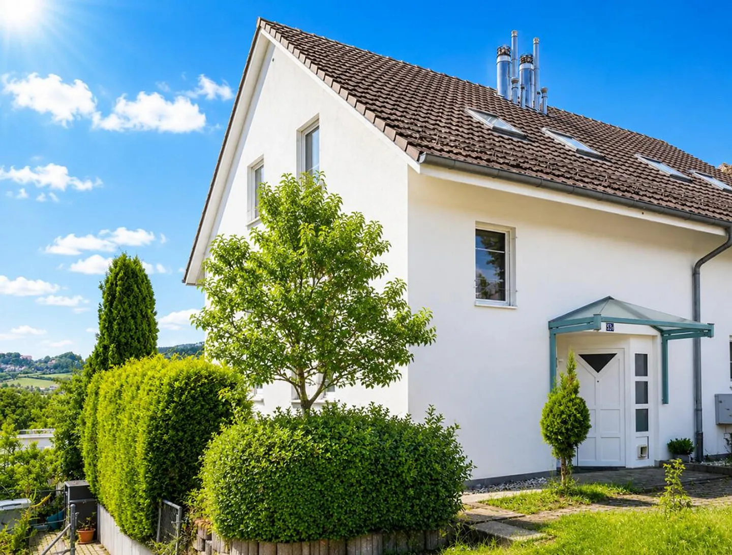 Una così bella casa unifamiliare in una posizione tranquilla! - Foto 2 di 11