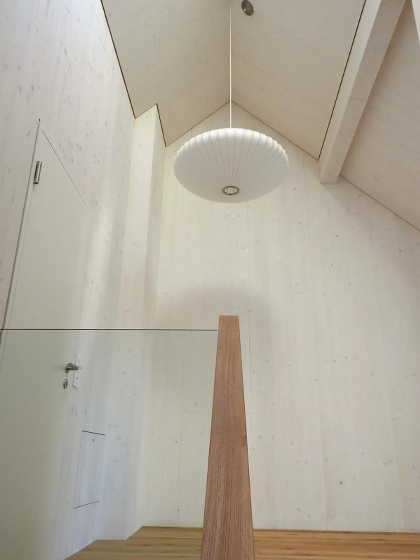 Première location d'un appartement de 4,5 pièces dans une maison jumelée avec jardin - Photo 9 sur 12