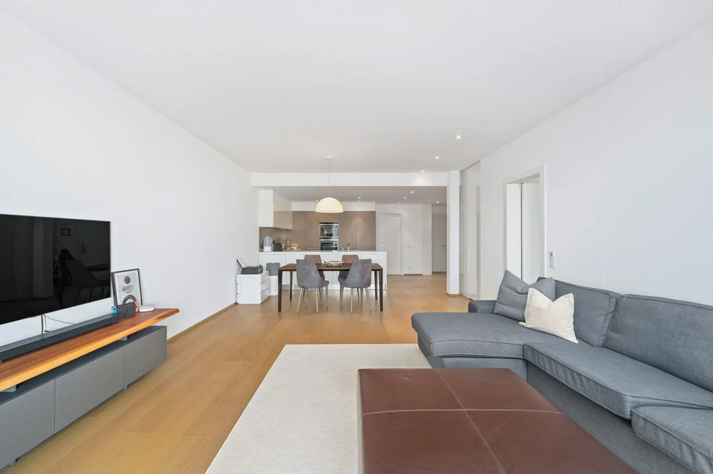 ELEGANZA E PRIVACY CON VISTA LAGO | ELEGANCE AND PRIVACY WITH A LAK... - Foto 5 di 10