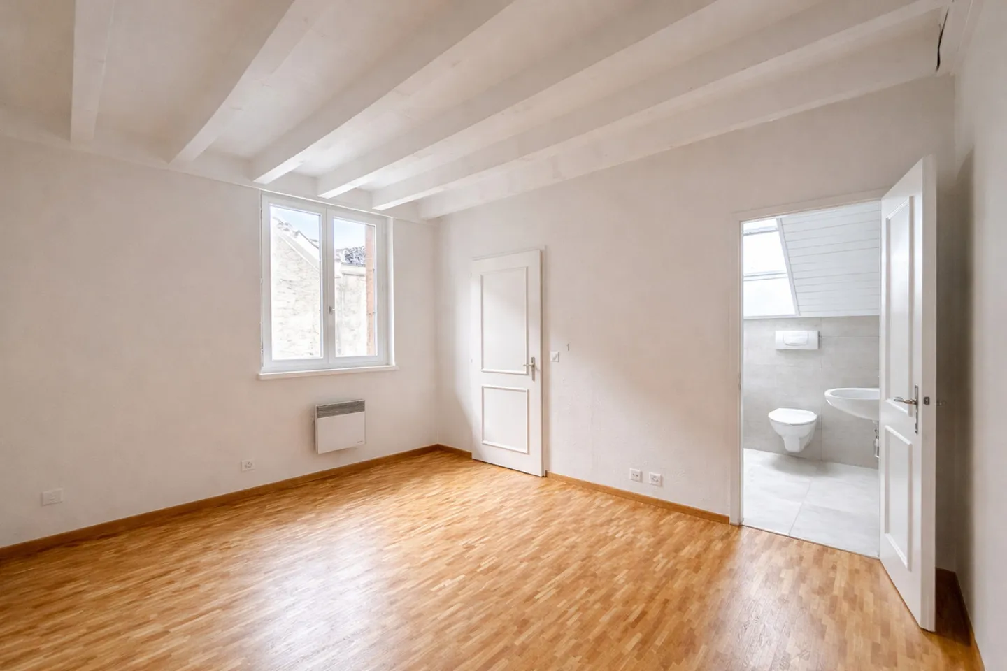 Duplex Penthouse Rénové à Carouge - Photo 10 sur 12