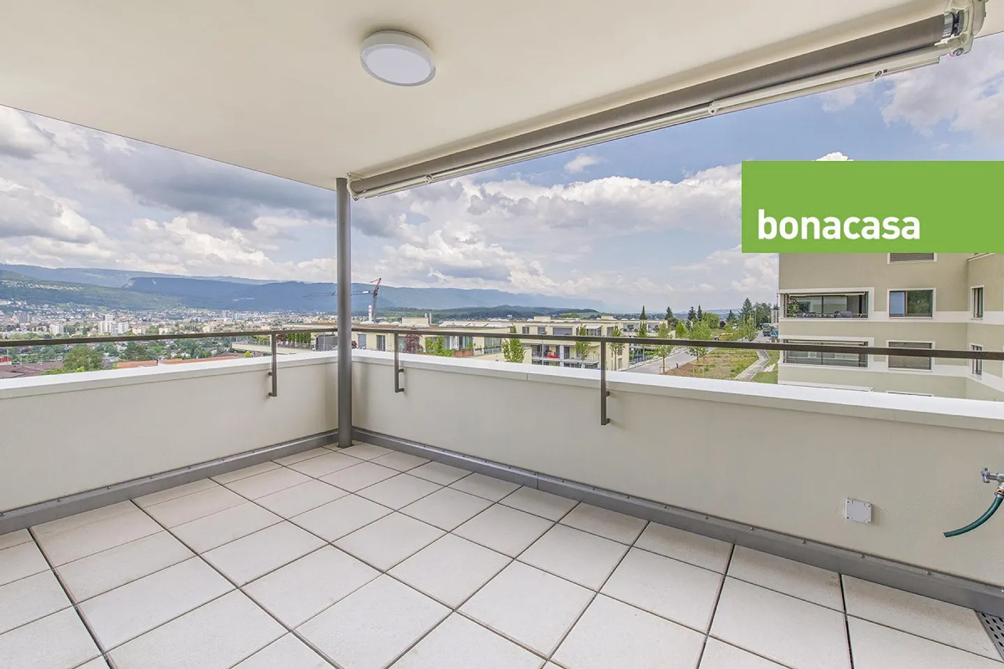 Appartement 4.5 pièces en emplacement élevé - avec bonacasa ! - Photo 10 sur 11
