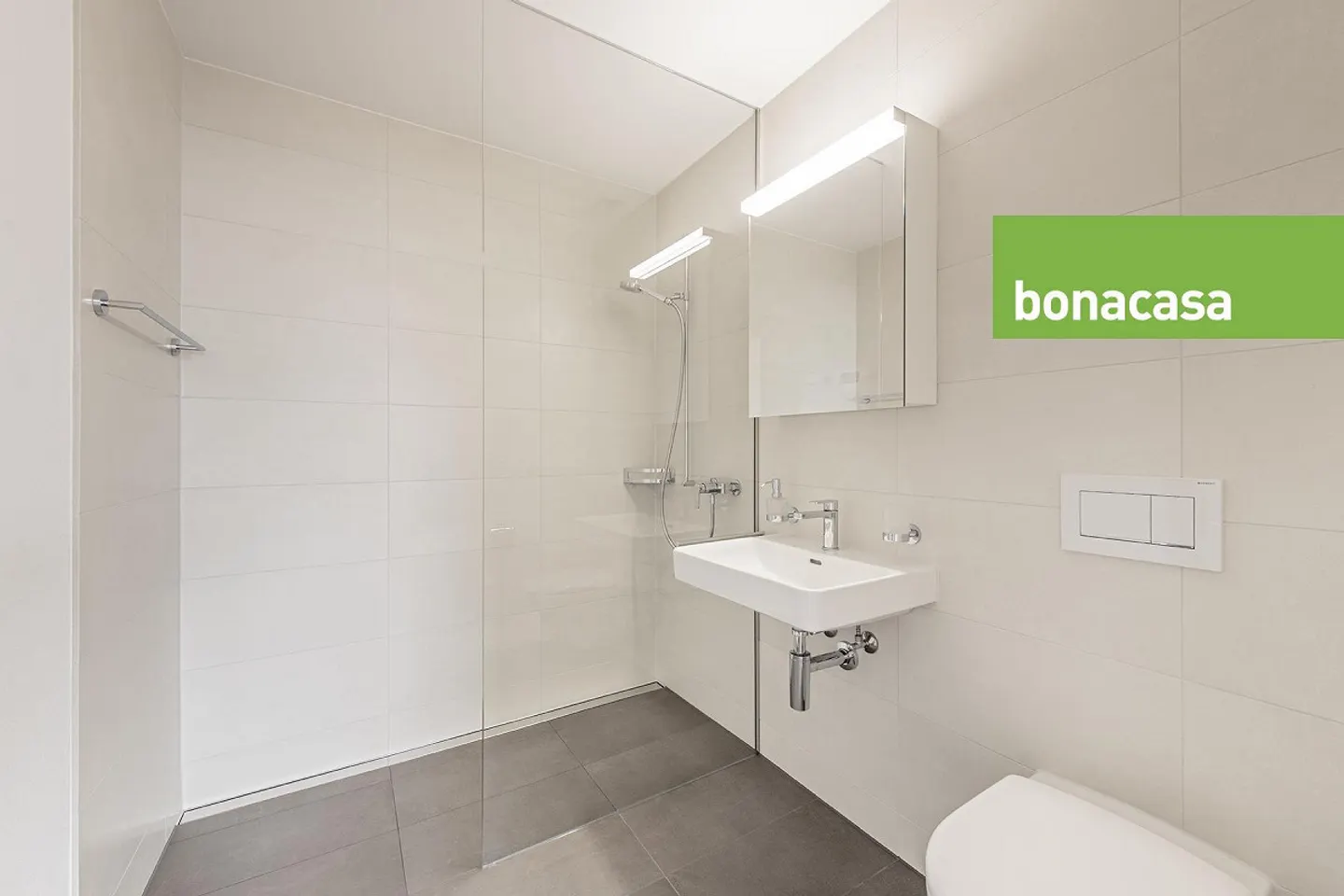 Appartement 4.5 pièces en emplacement élevé - avec bonacasa ! - Photo 8 sur 11