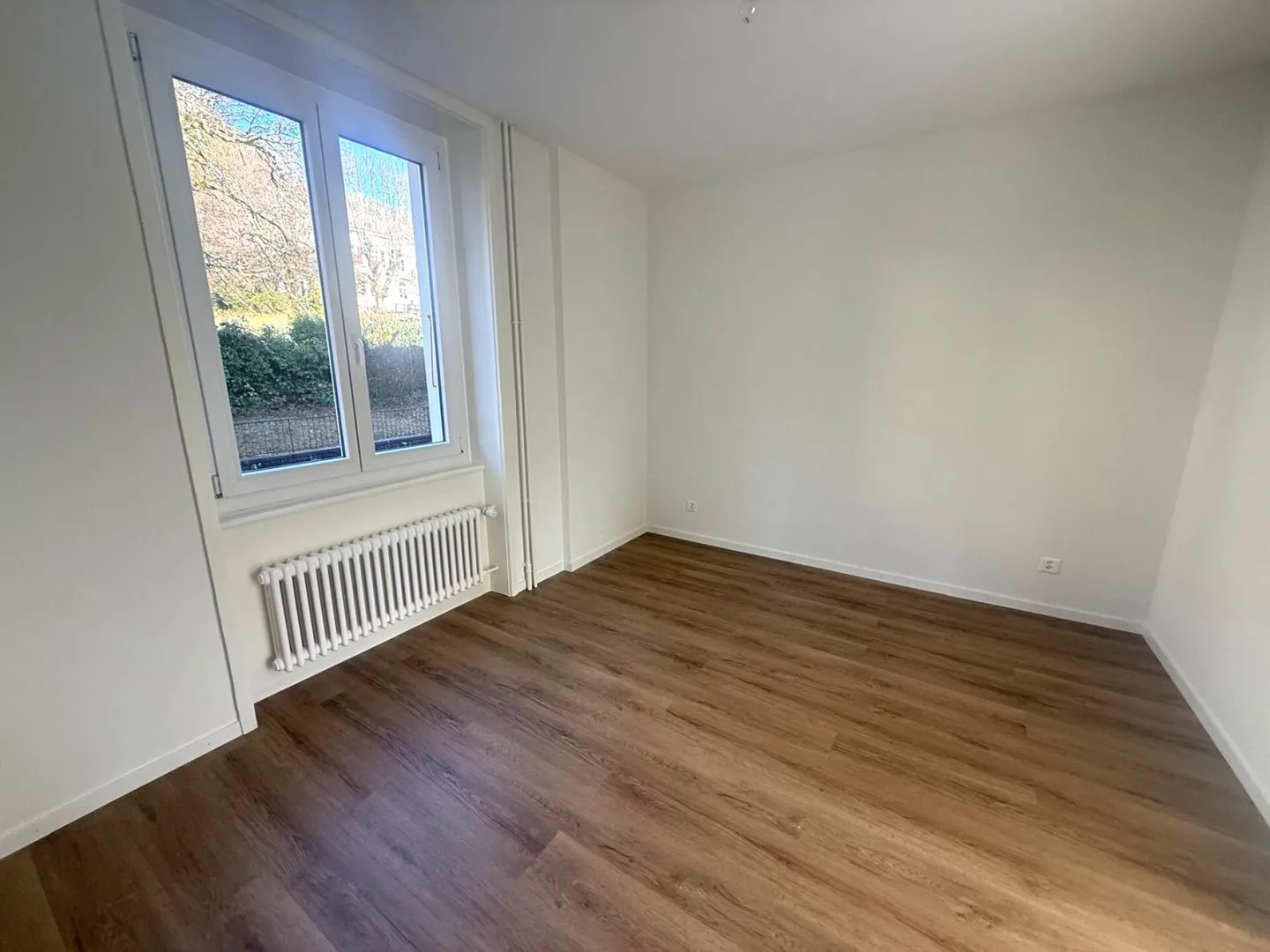 Apartment for rent - Photo 8 of 9