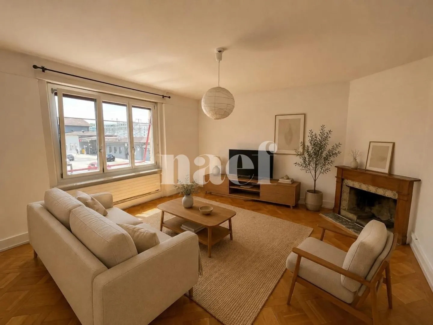 In centro città - Bell'appartamento di 5 locali, ca. 125m2 al 1° piano con balcone - Foto 4 di 8