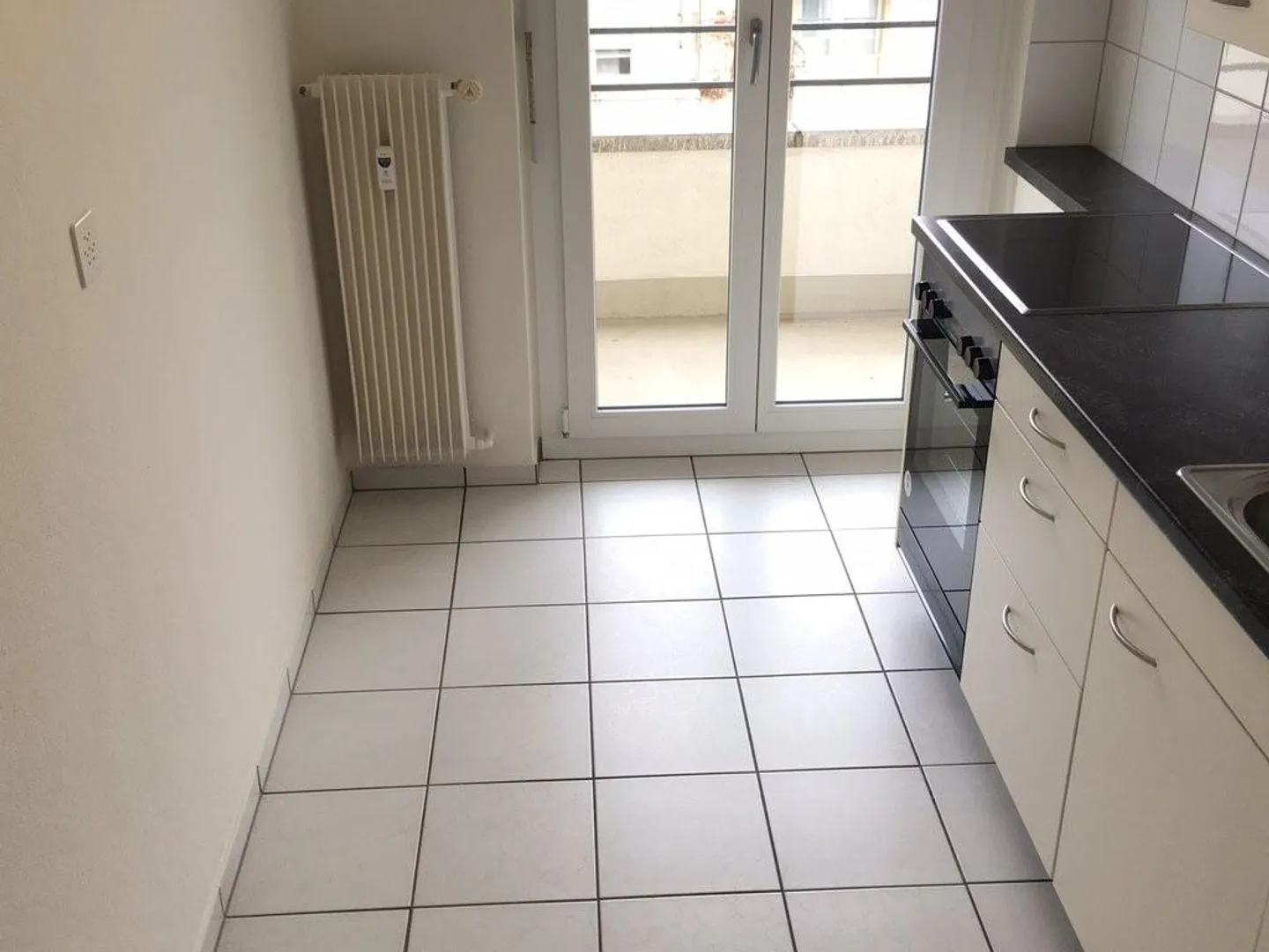 Charmant appartement 3 pièces - Photo 3 sur 11