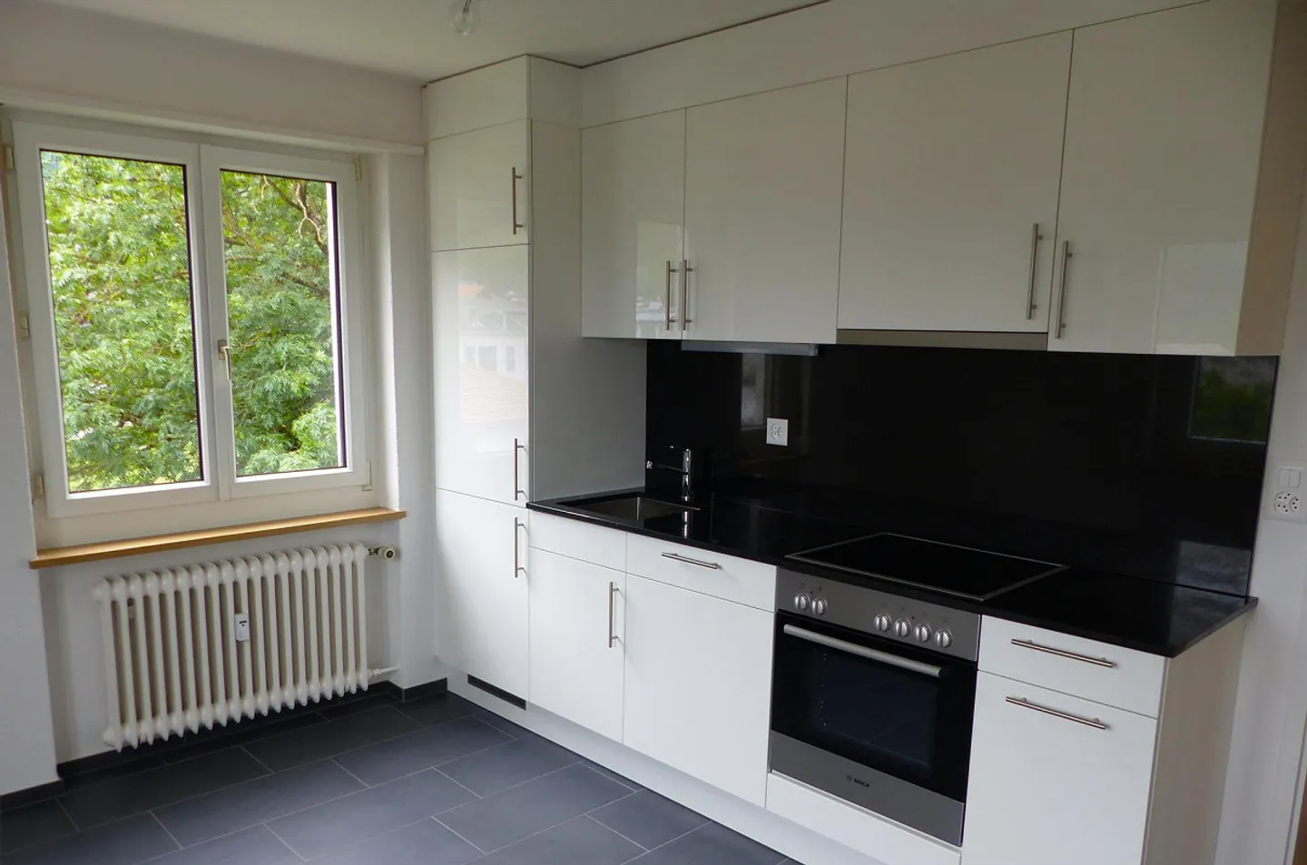 Appartement 3.5 pièces dans un emplacement calme au 3ème étage - Photo 3 sur 9