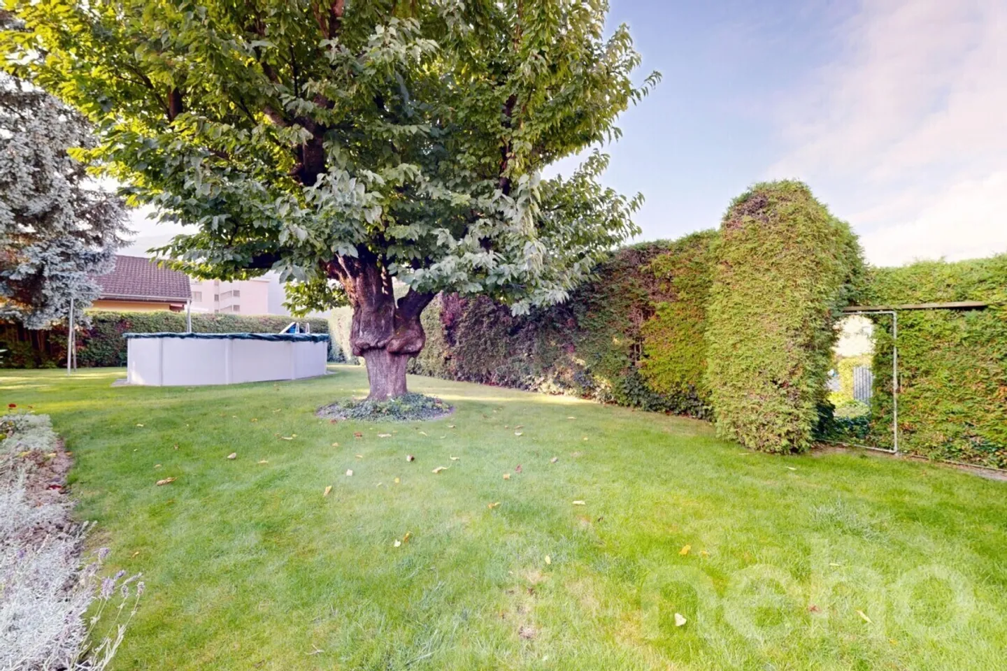 Casa affascinante con un bel spazio esterno e una veranda - Foto 5 di 12