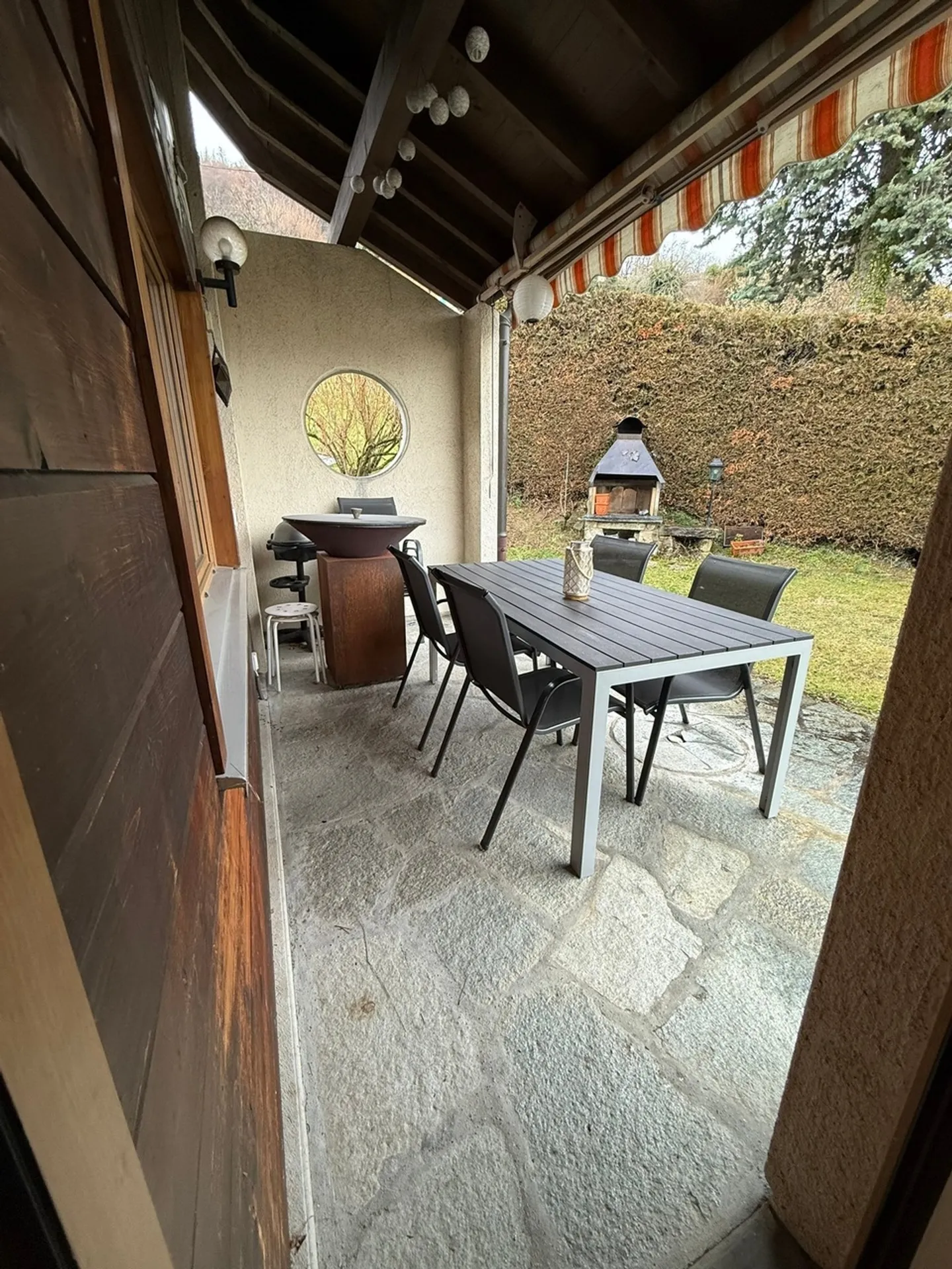 Charmante Wohnung mit Seeblick - Foto 8 von 8