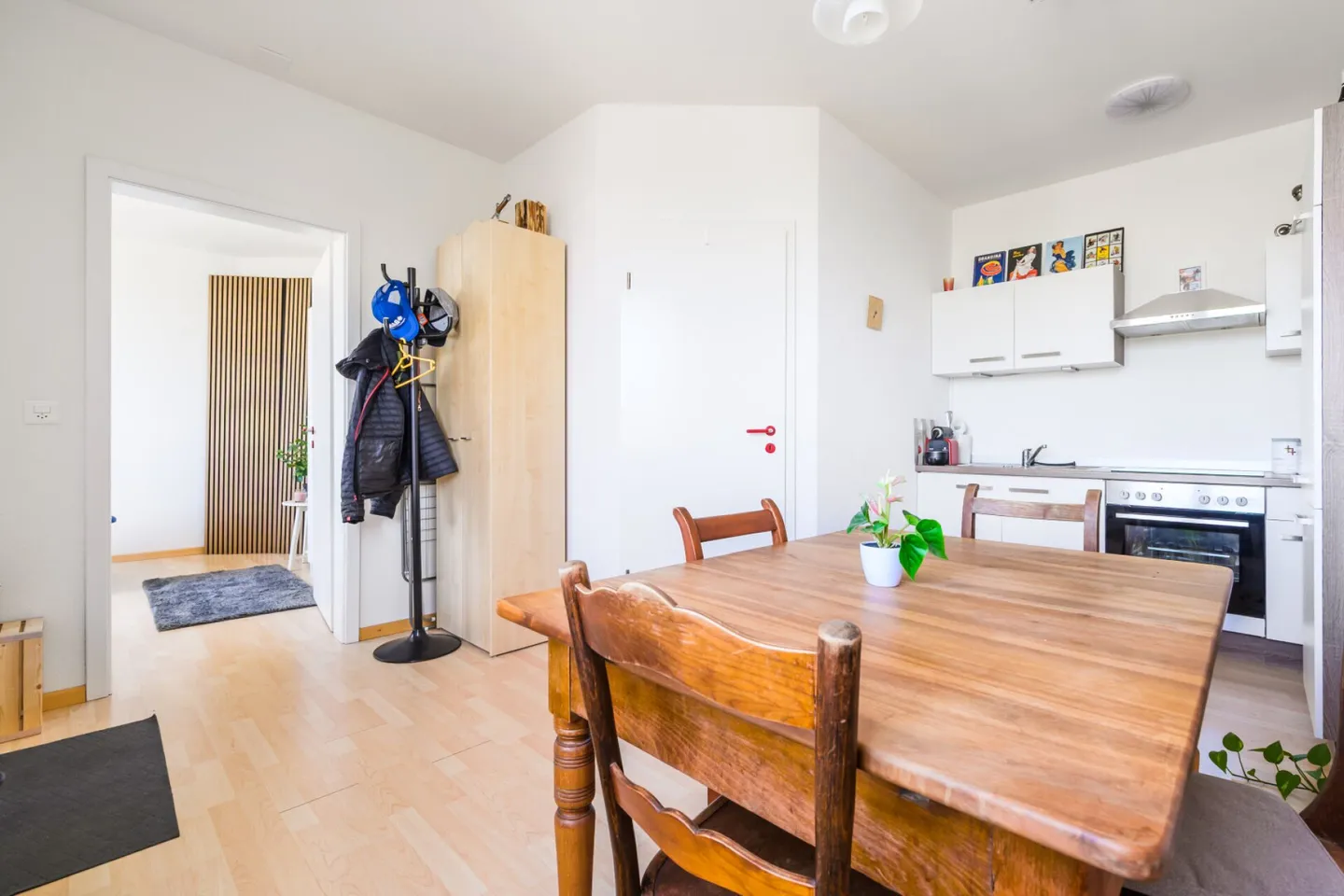 Einmaliges Einfamilienhaus mit zusätzlichem 1.5 Zimmer Studio - Foto 14 von 15