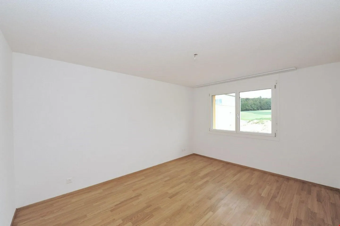 Modernes Apartment in Köniz - Foto 5 von 9