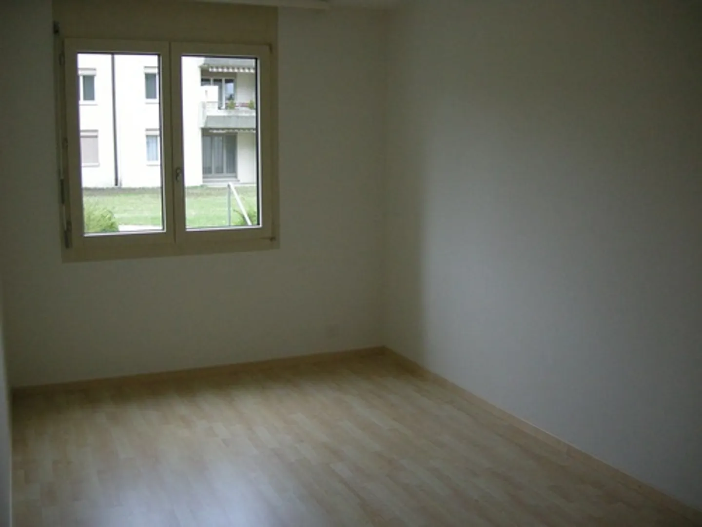 Living in a Quiet Environment - Photo 6 of 7