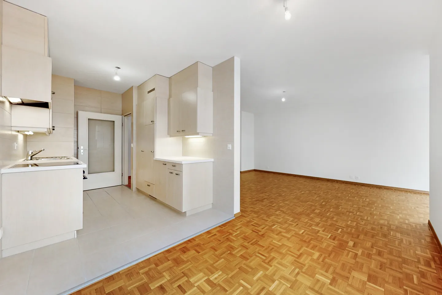 Magnificent apartment in Plainpalais! - Photo 7 of 13