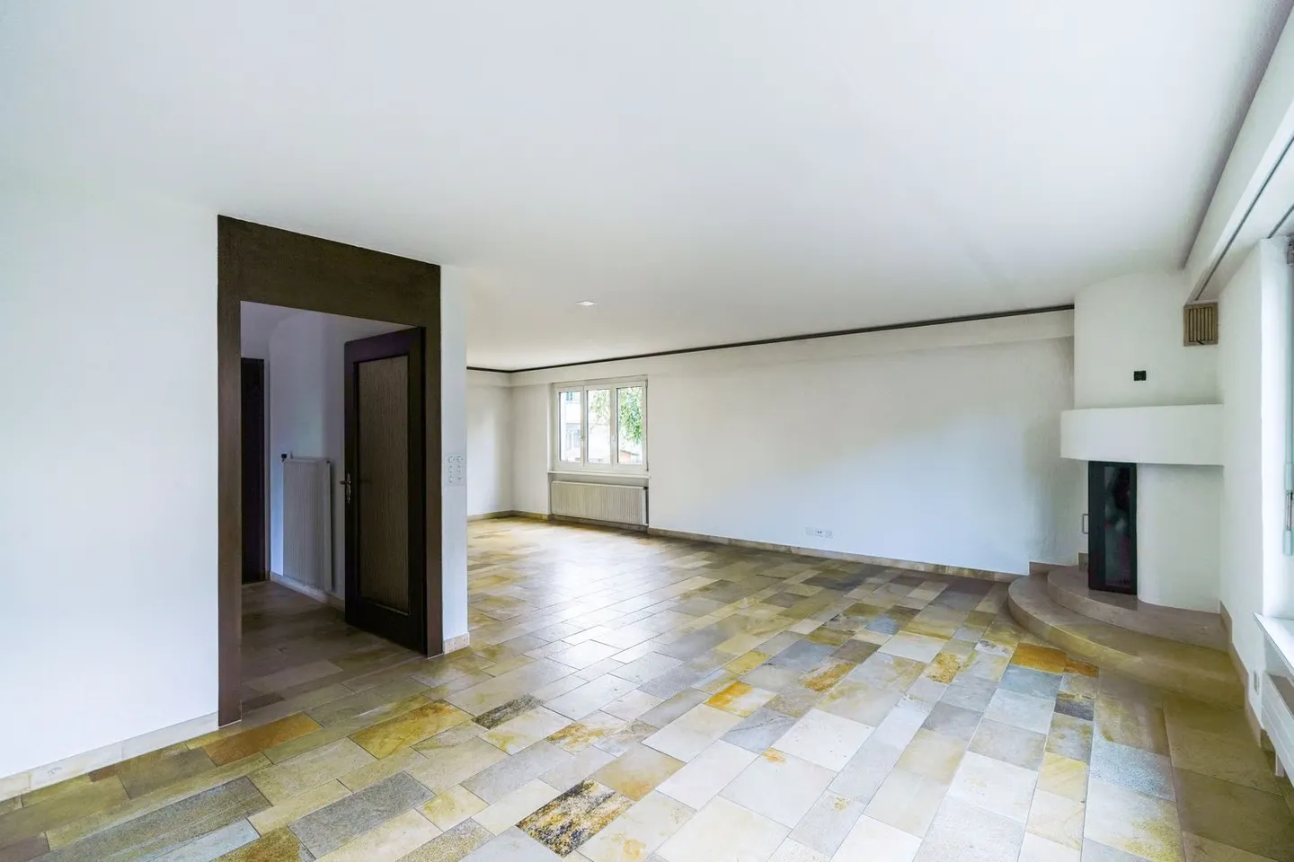 Charmante maison individuelle de 4,5 pièces dans un emplacement calme - Photo 2 sur 15