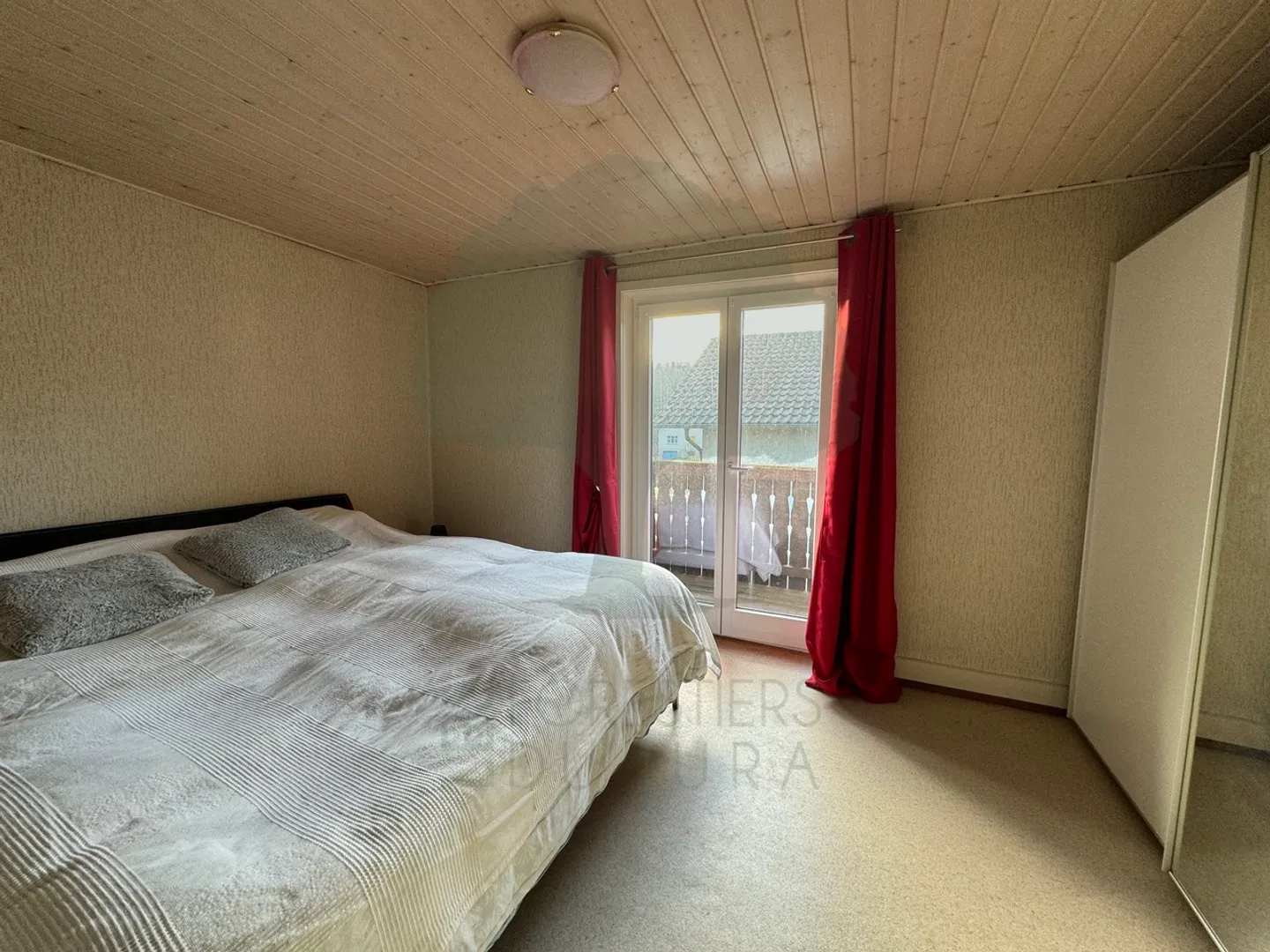 Vier-Zimmer-Haus in einer ruhigen Nachbarschaft von Porrentruy - Foto 9 von 19