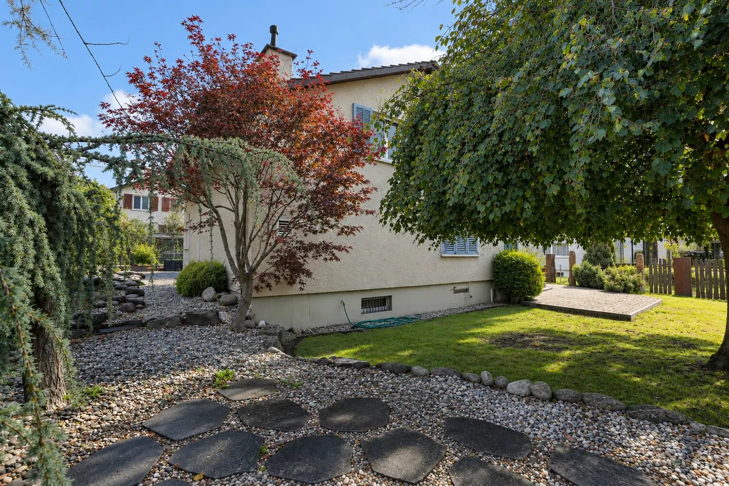 Charmante maison individuelle de 4,5 pièces dans un emplacement calme - Photo 13 sur 15