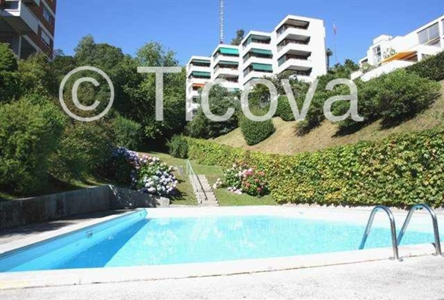 LUGANO - PARADISO 3.5-room apartment completely renovated and excellently equipped - Photo 1 of 10