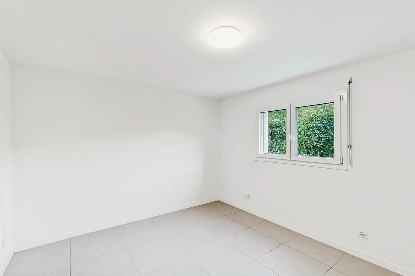 Modern mit privatem Garten 10 Minuten von Bellinzona entfernt - Foto 6 von 10