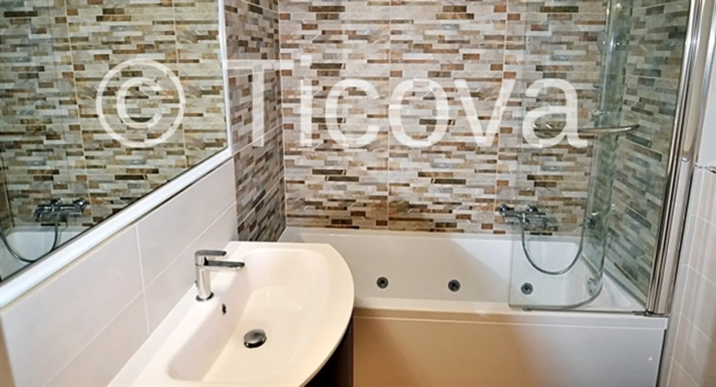 LUGANO - PARADISO 3.5-room apartment completely renovated and excellently equipped - Photo 6 of 10