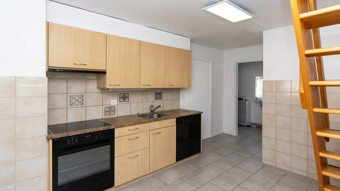 A VENDRE MAISON DE CHARME 4.5 PCES A GRONE - Photo 5 sur 13
