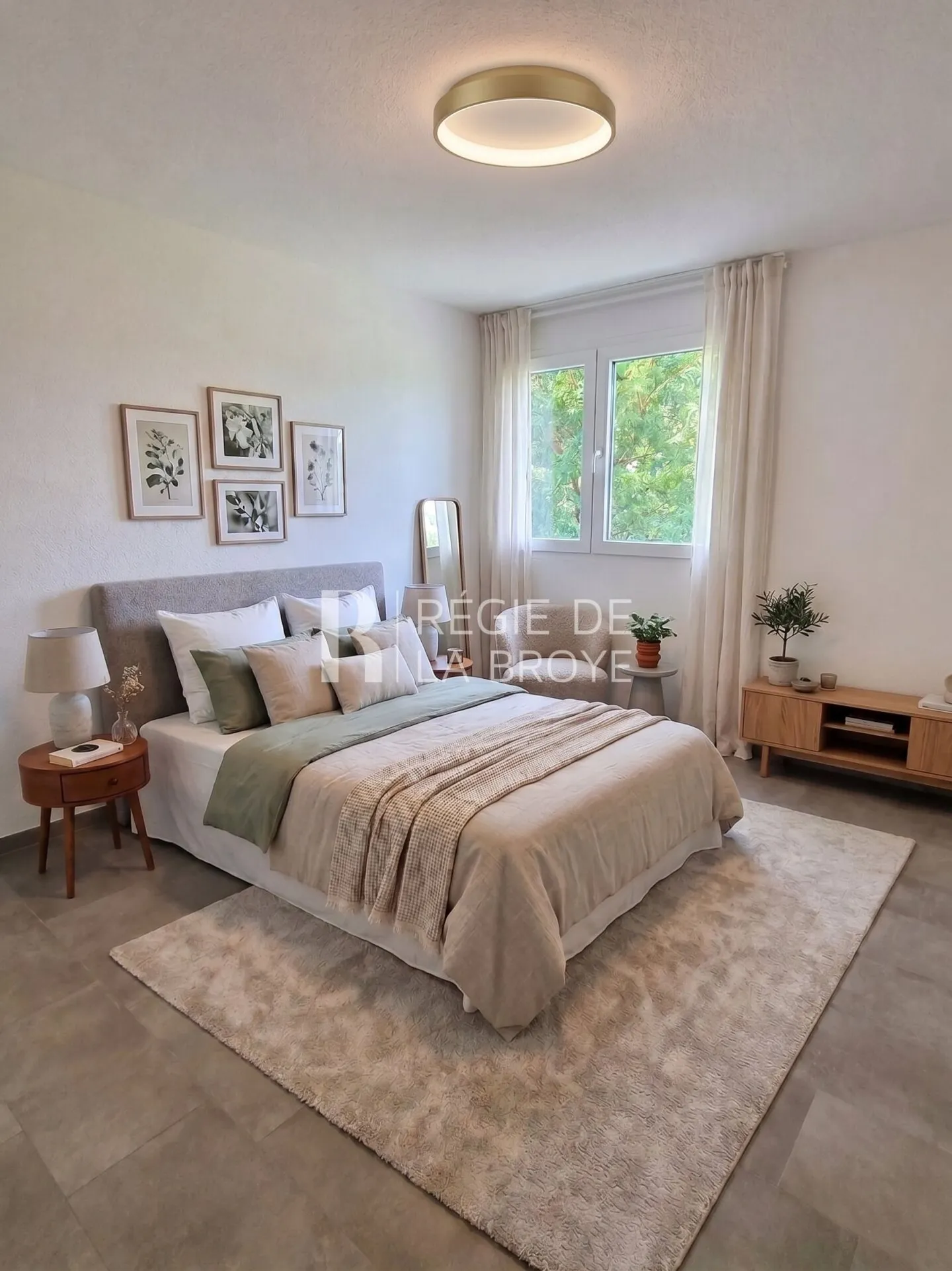 4,5-Zimmer-Wohnung mit großem Balkon in Chabrey - Foto 3 von 9