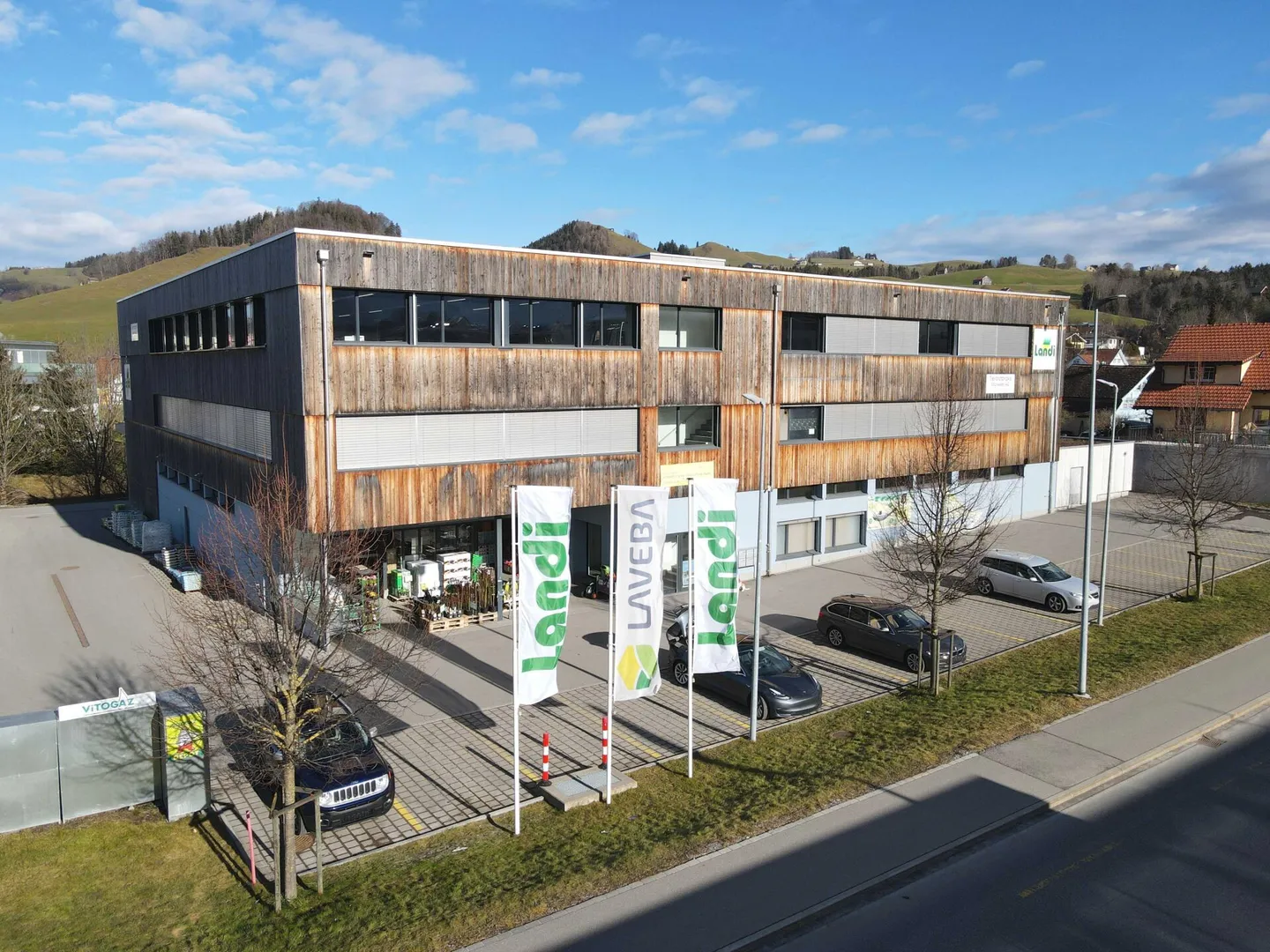 Ufficio e spazio commerciale in una posizione privilegiata - La tua nuova sede a Appenzell! - Foto 8 di 12