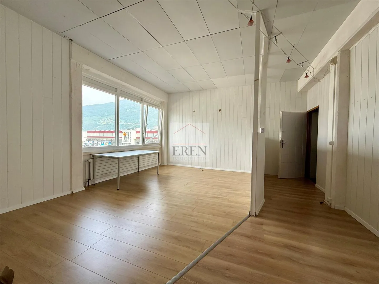 Ufficio / superficie amministrativa / commerciale di 31 m2 in affitto a Conthey - Foto 1 di 10