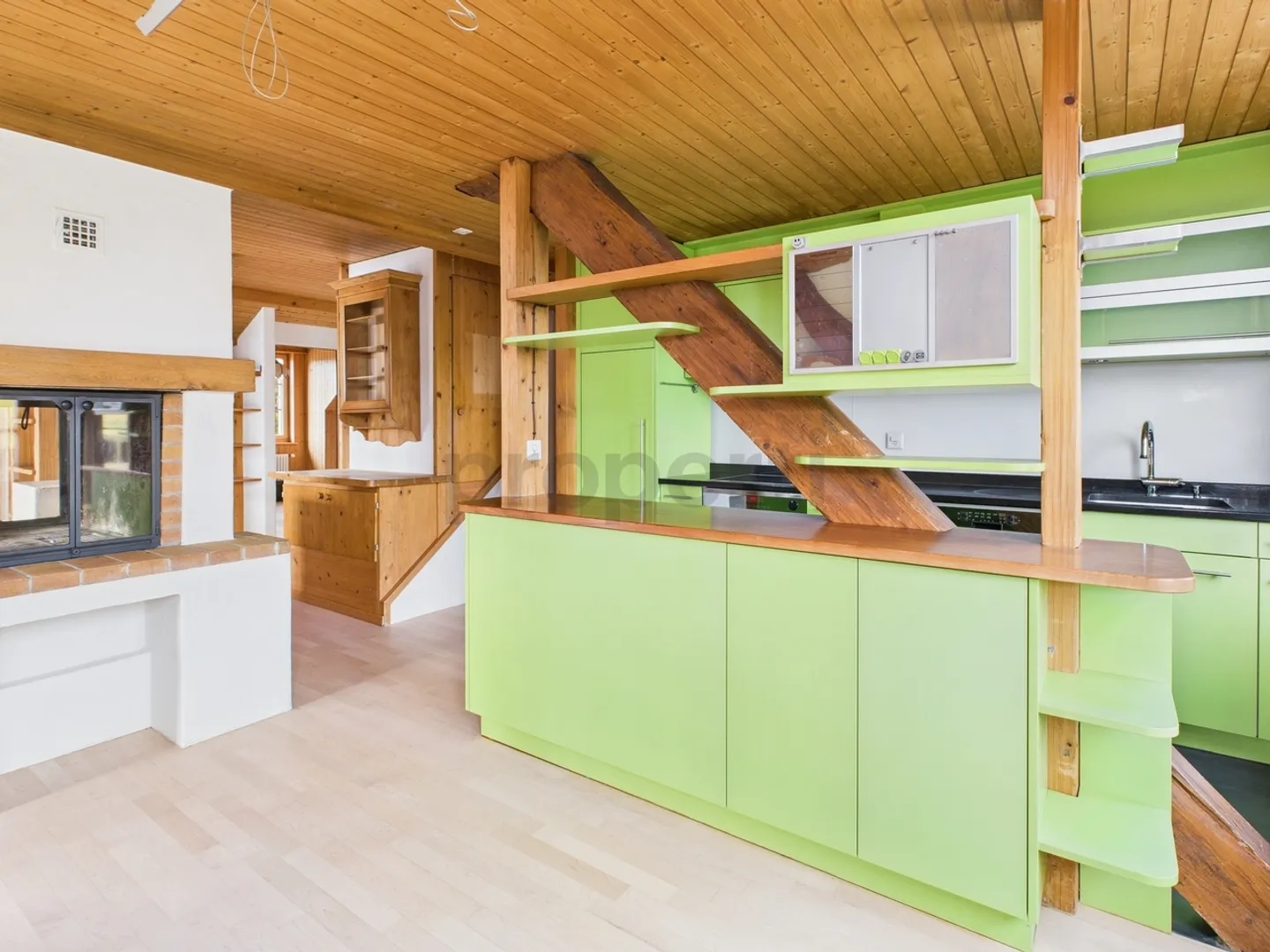 Charmante 5.5-Zimmer Wohnung mit Galerie und Seeblick in Twann - Foto 5 von 13