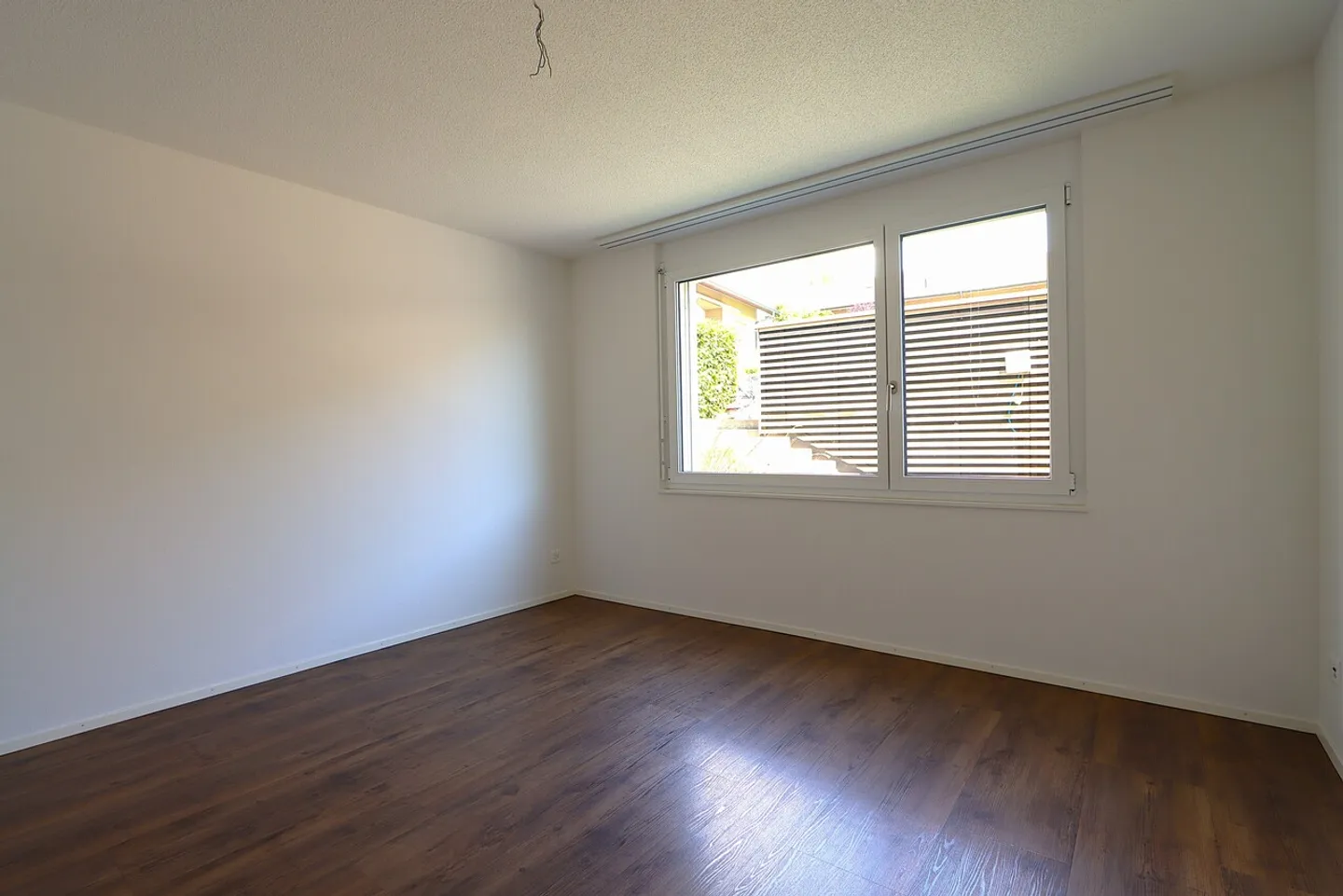 Modern 3.5-room apartment in beautiful surroundings - Photo 9 of 10