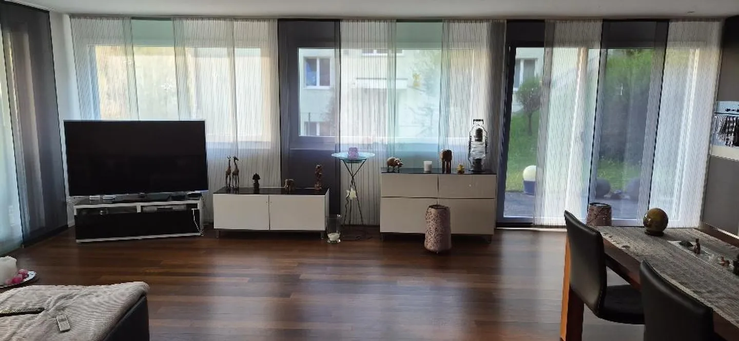 Condominio arredato di 3,5 stanze - Foto 7 di 17