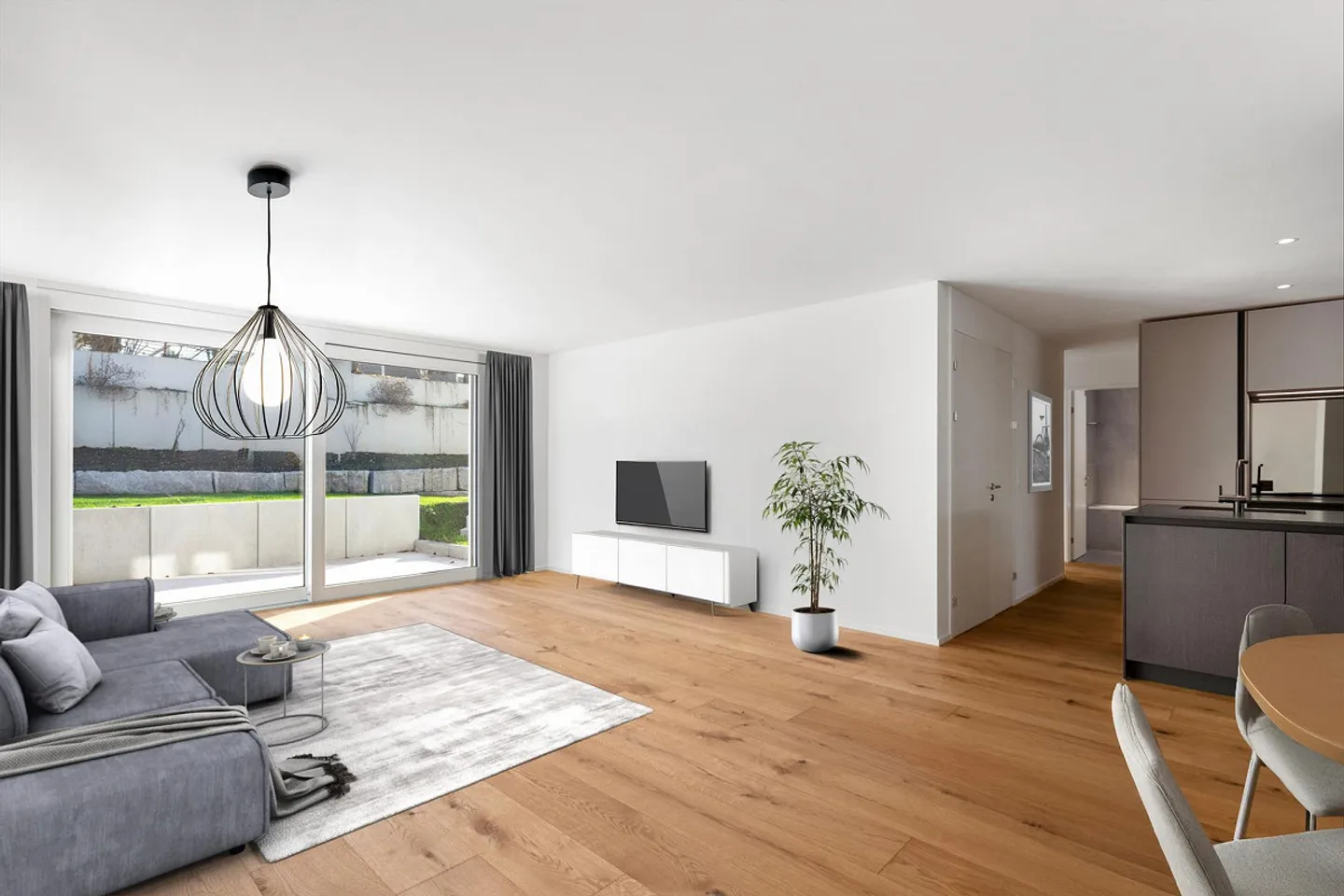 Exclusive Garden Refuge with Elegance - Photo 2 of 8