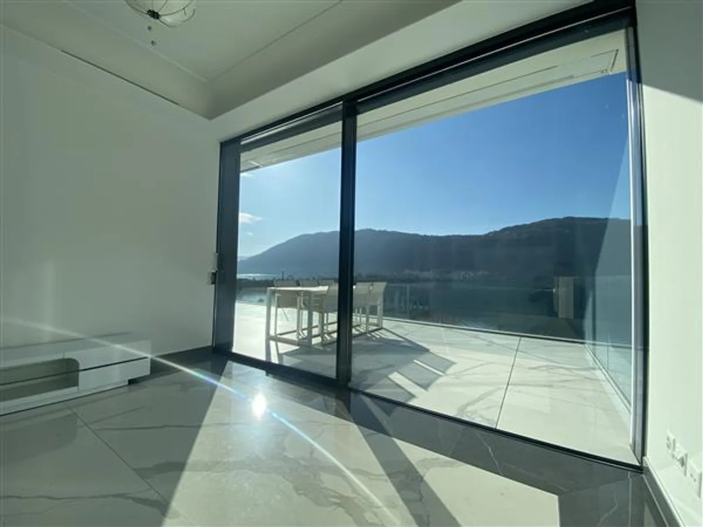 Bissone: Attico con 4.5 stanze - Foto 13 di 13