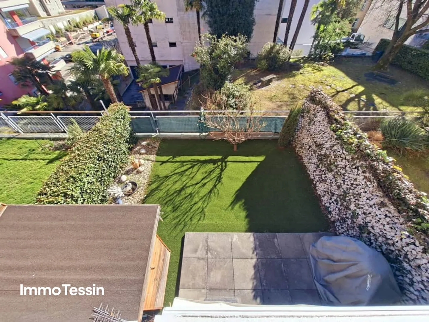 LOCARNO-MURALTO: Appartamento per vacanze perfetto vicino alla passeggiata del lago con giardino privato in una posizione ideale tra il lago e il centro città - Foto 4 di 13