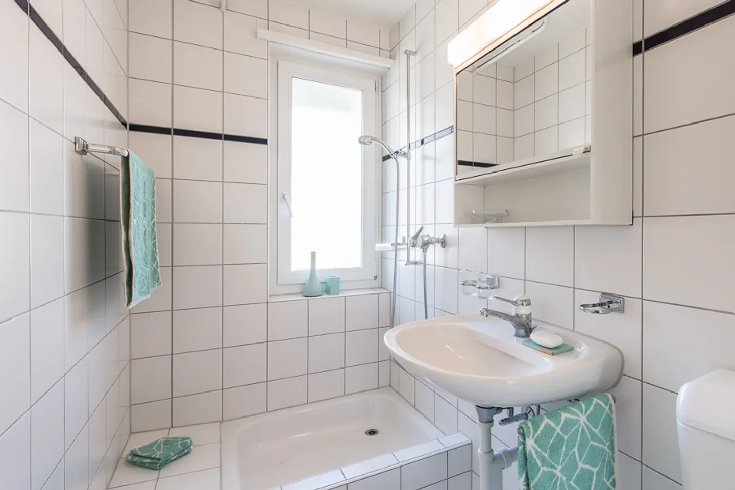 Erdgeschosswohnung mit Sitzplatz? Nachmieter per sofort gesucht! - Foto 6 von 8