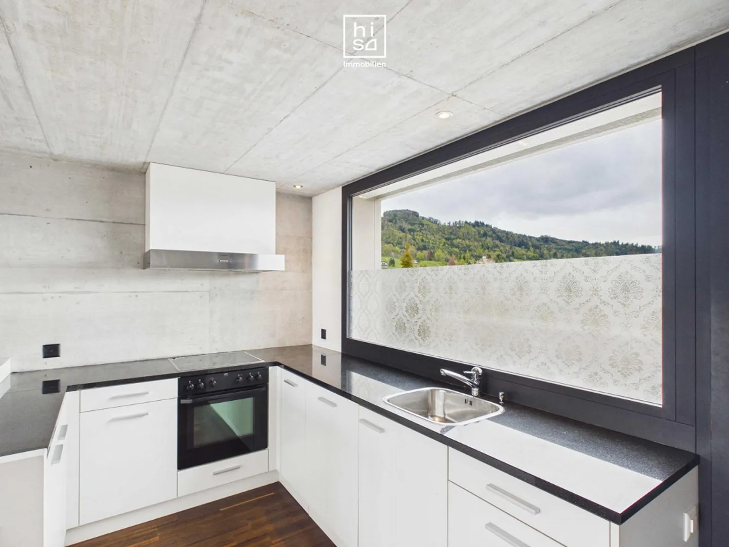 Appartement en attique moderne de 3,5 pièces à Rebstein - Photo 1 sur 9