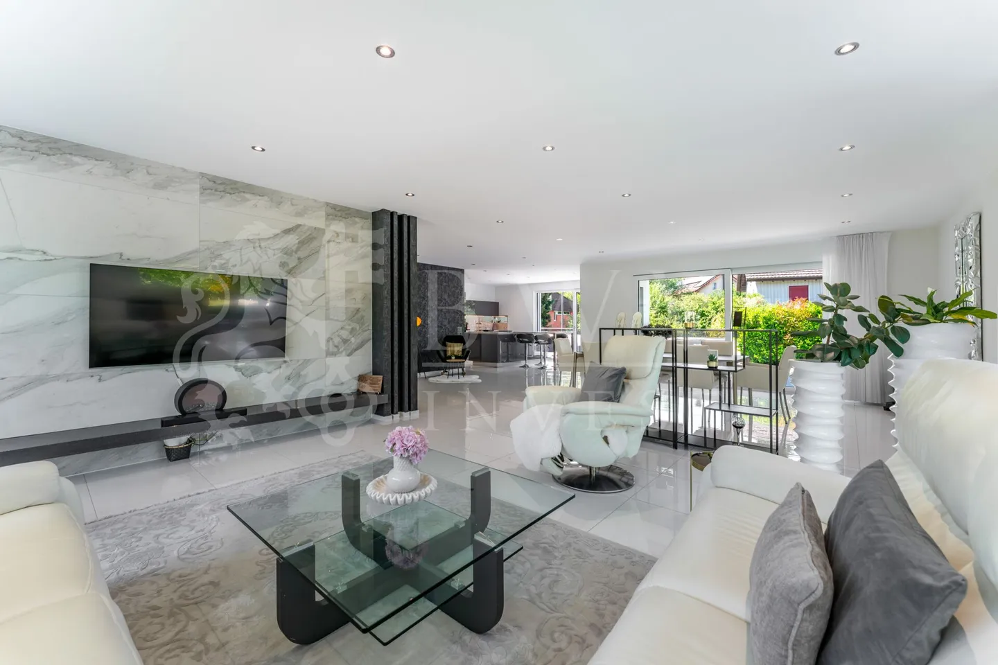 Modernes Villa mit Pool und Privatsphäre - Foto 6 von 14
