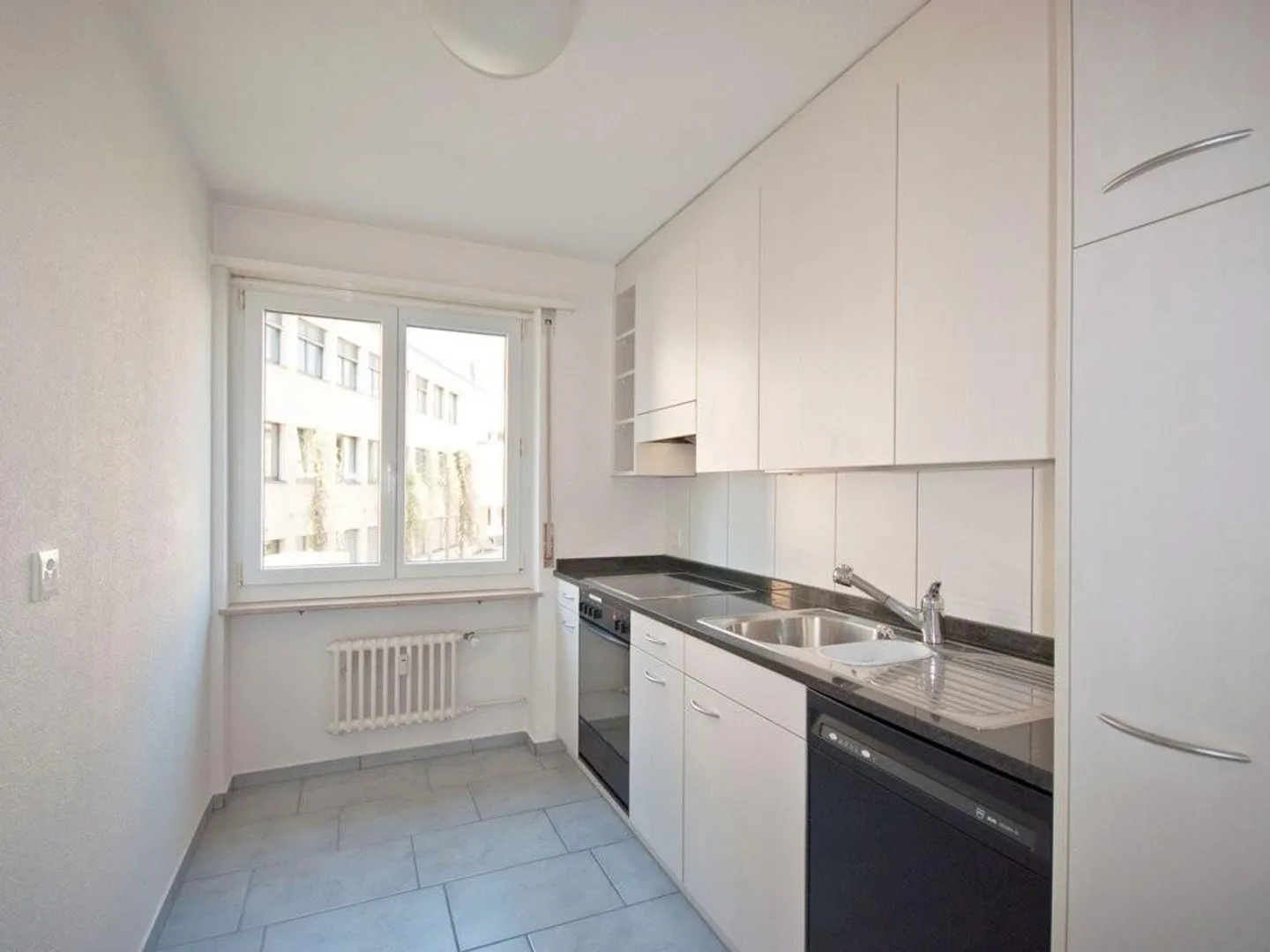 AFFITTARE SENZA DEPOSITO - Vivere e prosperare in una posizione centrale urbana - Foto 2 di 5