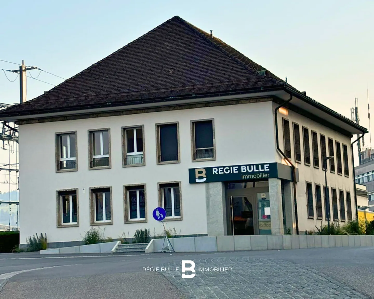 Bulle - Spazioso deposito di 187,9 m² in affitto - Foto 1 di 1