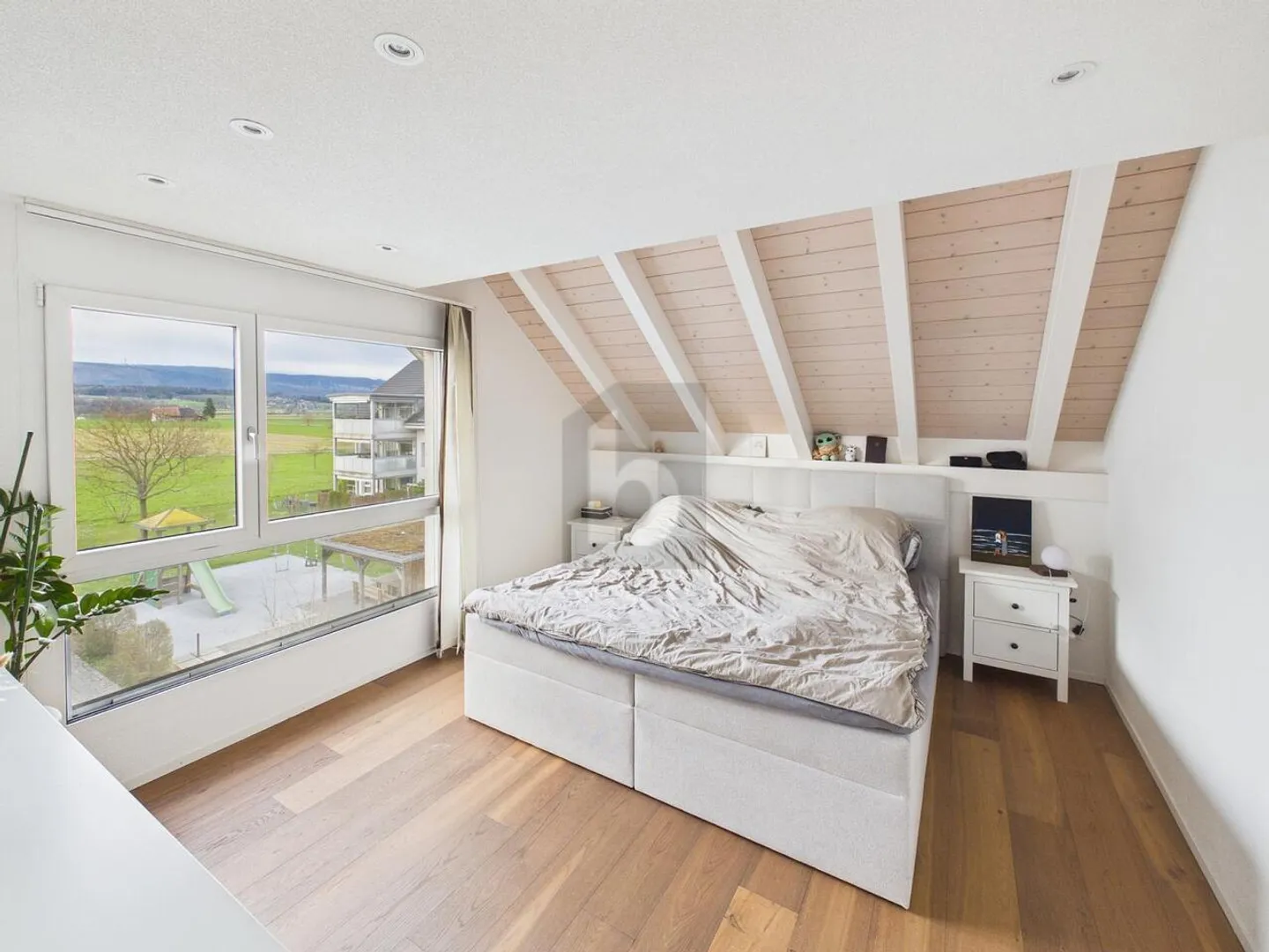 Geräumige Dachwohnung in Kappelen - Foto 5 von 6