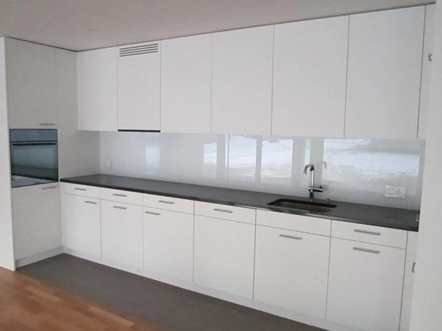 Rent without deposit - Apartment is looking for you! - Photo 4 of 11