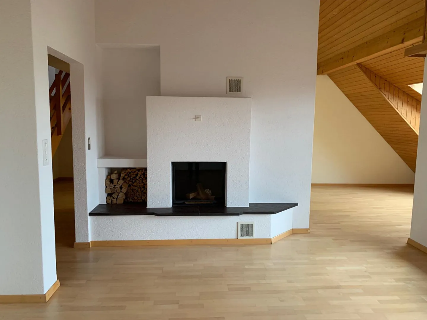 Bell'appartamento duplex di 4,5 stanze - Foto 4 di 13
