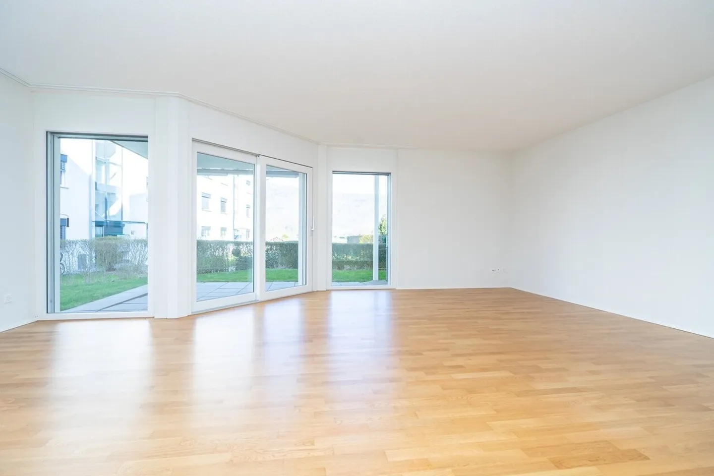 Cozy 3.5-room apartment on the ground floor - Photo 3 of 8