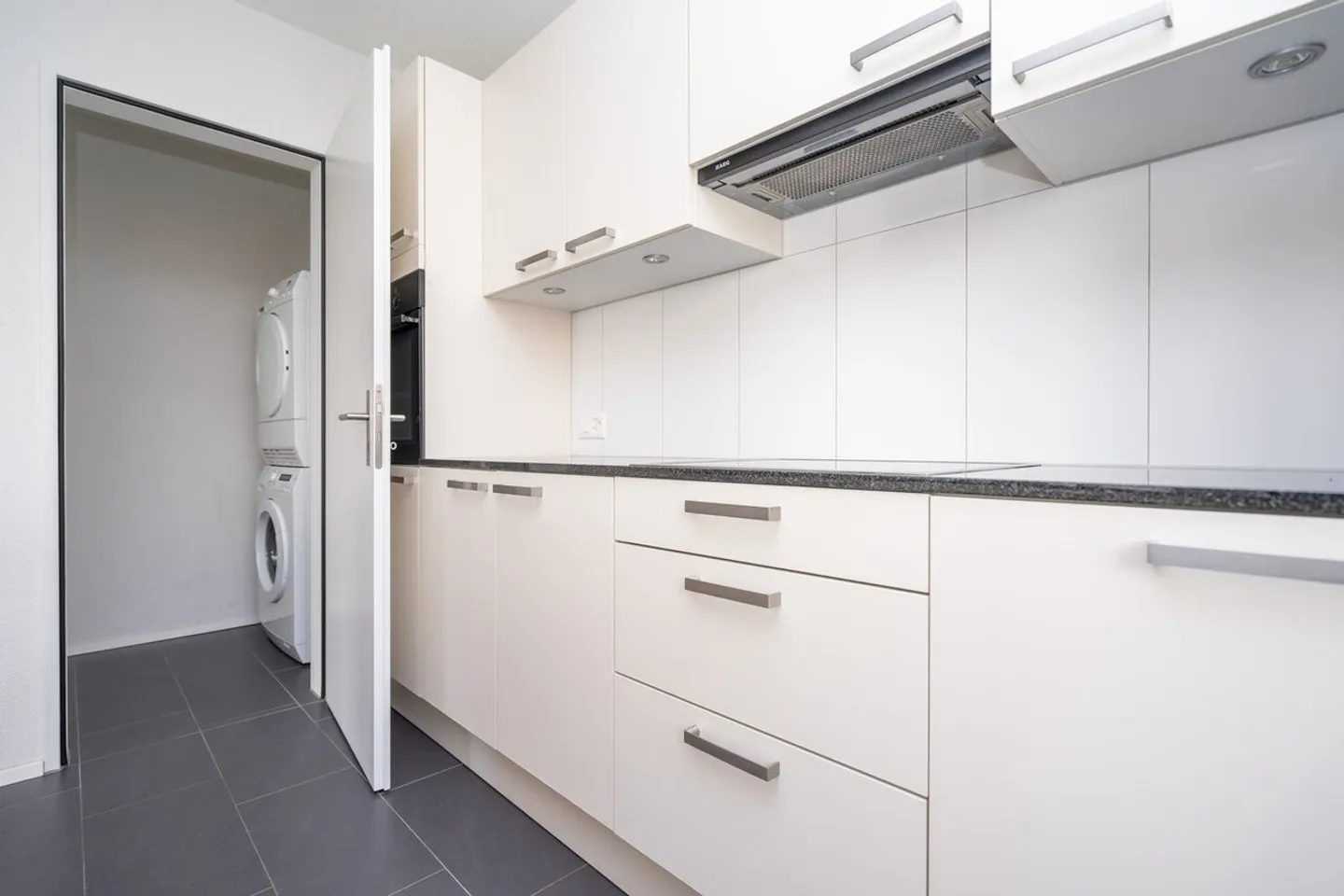 Cozy 3.5-room apartment on the ground floor - Photo 4 of 8