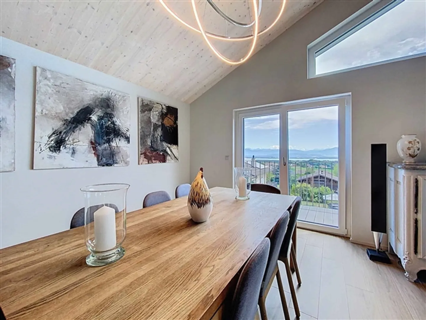 Magnifique nouvelle villa moderne avec vue panoramique sur le lac et les Alpes - Photo 5 sur 11