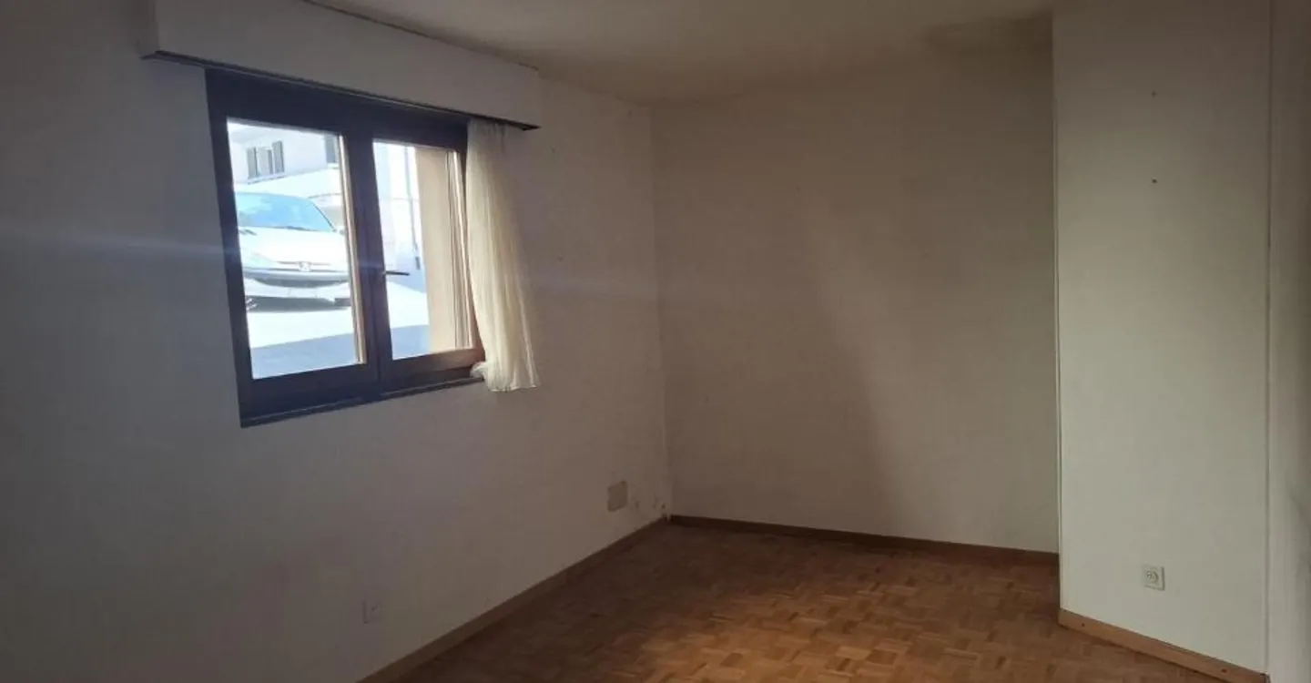 4 1/2 room duplex apartment in Fully (VS) - Photo 8 of 13