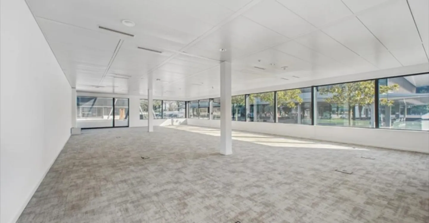 Modern Office Space in Terre Bonne - Photo 2 of 6