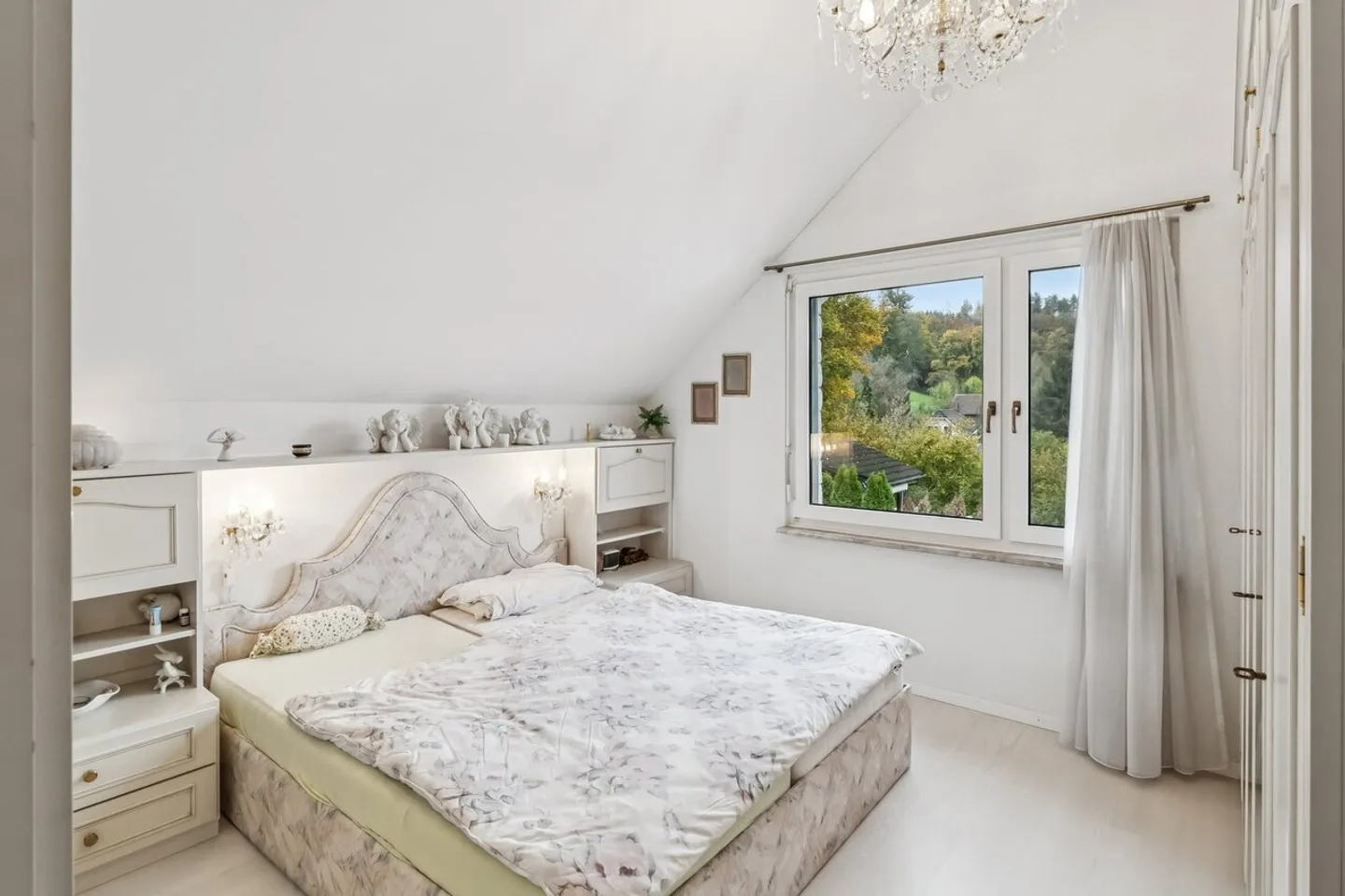 Representative Single-Family Home with a View - Photo 5 of 10