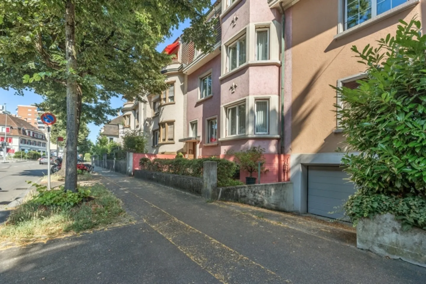 «Einzigartiges EFH im Neubad» - Foto 1 von 13