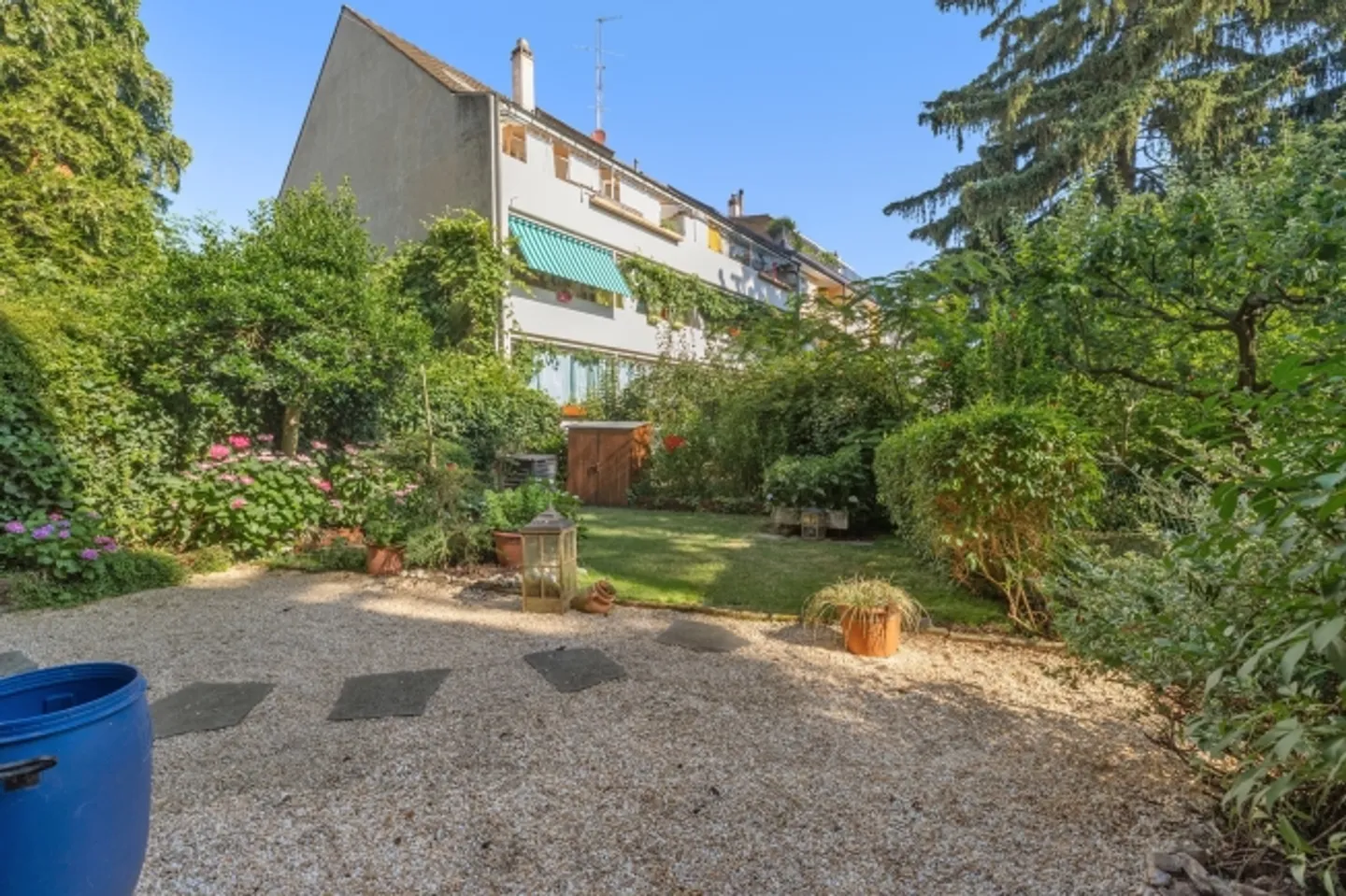 «Einzigartiges EFH im Neubad» - Foto 2 von 13