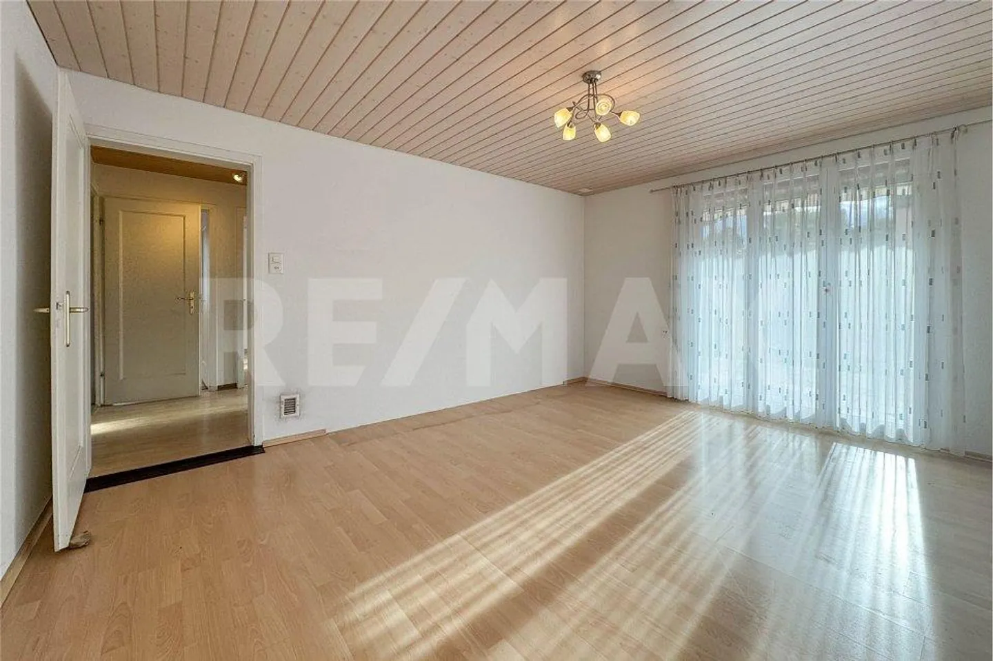 5-Zimmer-Haus - Foto 3 von 9