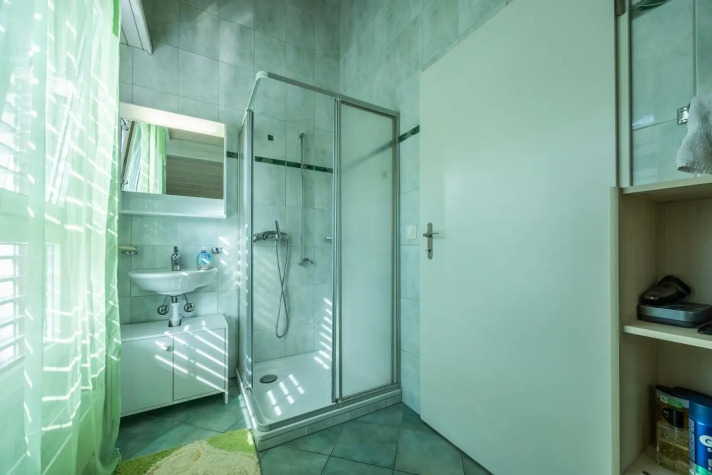 Geräumiges Duplex in Uzwil - Foto 8 von 12